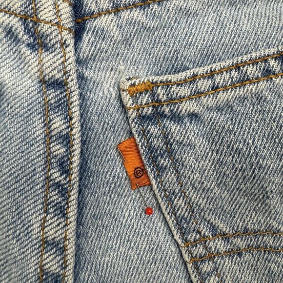Vintage Levi Denim Jean Shorts Size Slim 14 mis - Picture 7 of 12